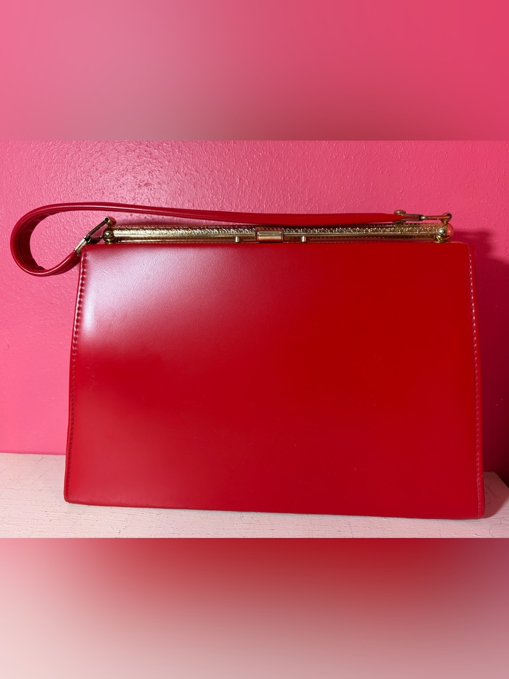 Vintage GUC Sleek Lipstick Red Vinyl Handbag with Gold Accents RETRO Made in USA